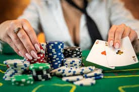 Dashboard platform furla77 menampilkan sportsbook, live dealer, dan pilihan slot games